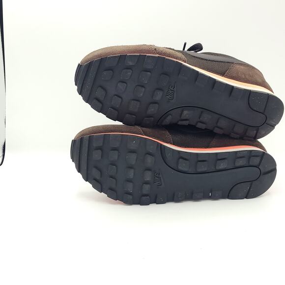 Nike MD runner brown orange 749869-228 running women's size 7 - Picture 5 of 9